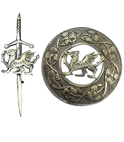 Lion Brooch with matching Kilt Pin